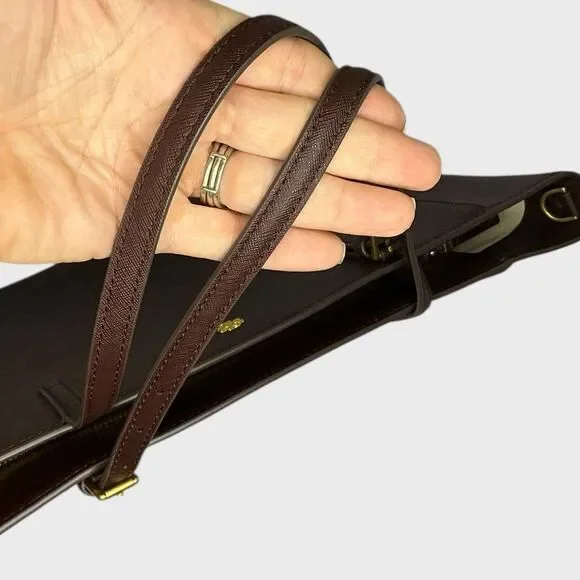 Tory Burch Emerson Tote - Picture 10 of 15